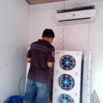 Solusi Terbaik untuk AC Anda: Service AC Pekanbaru yang Profesional dan Terpercaya" (68 karakter)